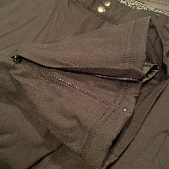 NWT! Gerry Ski or Snowboard stretch pants size Medium - Picture 9 of 11